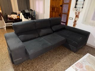 Sofá 2 plazas + chaiselongue gris