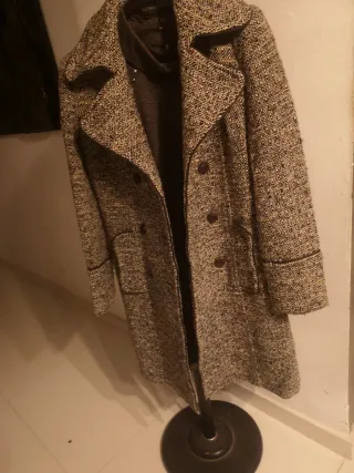 ABRIGO  Y Vestido Adolfo Dominguez Beige/Marrón.