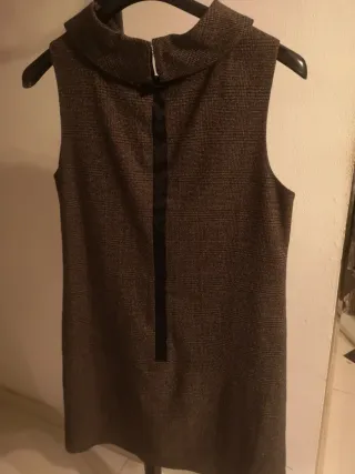 ABRIGO  Y Vestido Adolfo Dominguez Beige/Marrón.