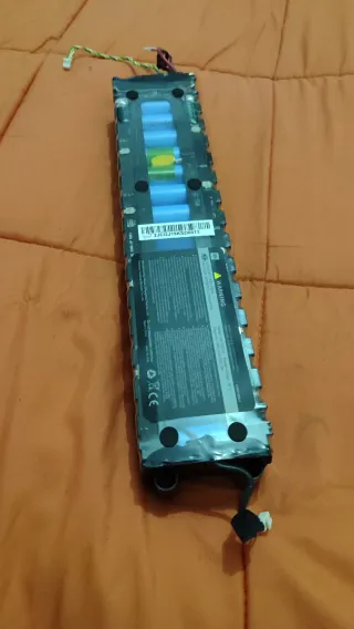 Batería Patinete Xiaomi para reparar