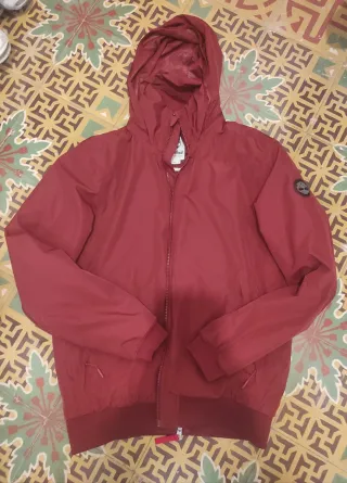 Chaqueta Timberland Roja con Capucha