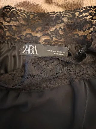Falda Zara gasa negra T.38-40