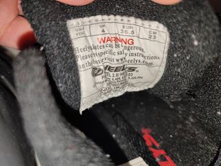 Zapatillas con ruedas T 36,5