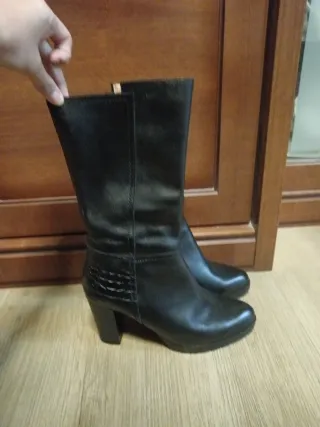 Botines negros piel talla 37