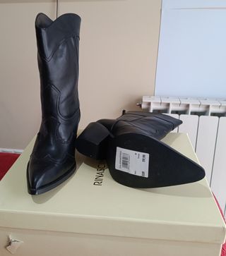 Botas camperas negras talla 38/39