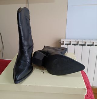 Botas camperas negras talla 38/39