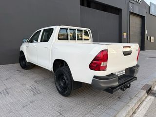 Toyota Hilux PICK-UP 2.4 D-4D 2020