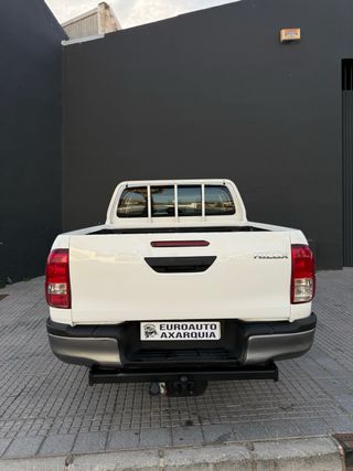 Toyota Hilux PICK-UP 2.4 D-4D 2020