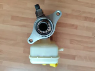 Bomba de Freno VW Golf IV ARL