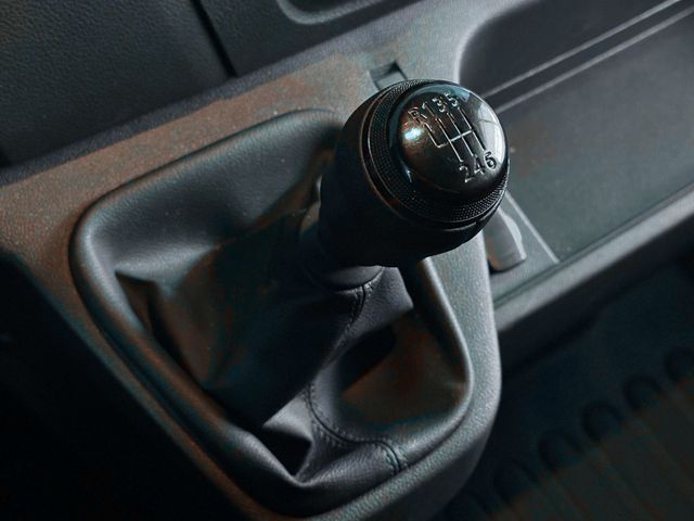 Renault Master 2023 L1H2 135CV