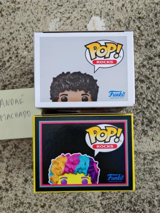 Funko Pop 239 Jimi Hendrix Bundle Exclusive