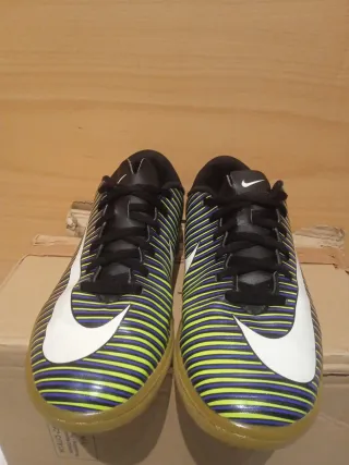 Nike Futbol Sala Gym balonmano negro verde 38.5