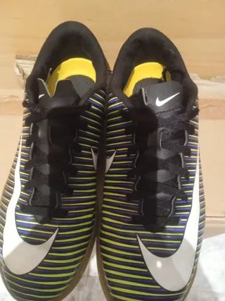 Nike Futbol Sala Gym balonmano negro verde 38.5