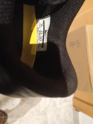 Nike Futbol Sala Gym balonmano negro verde 38.5