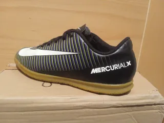 Nike Futbol Sala Gym balonmano negro verde 38.5