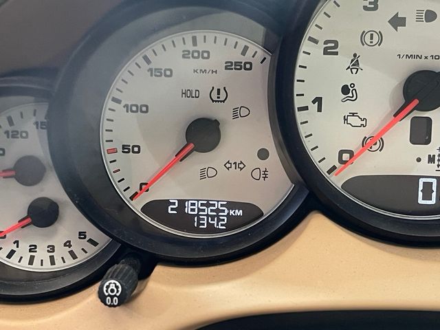 Porsche Cayenne S 2011 Con golpe !!