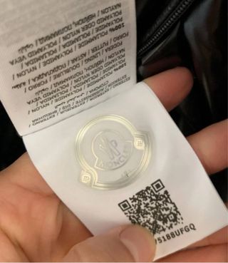 Chaqueta Moncler Mujer Negra Brillante