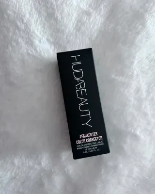 Pre corrector Huda Beauty Cherry Blossom