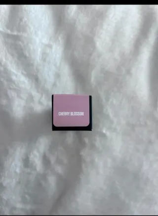 Pre corrector Huda Beauty Cherry Blossom