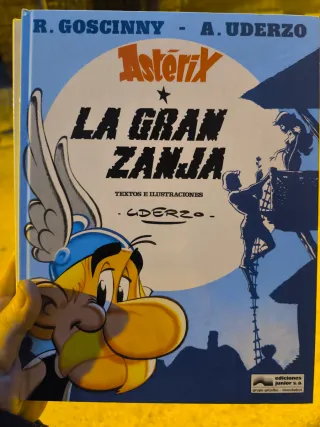 Astérix lote de 4 cómics tapa dura