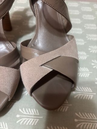 Sandalias Martinelli Talla 41 Beige/Marrón
