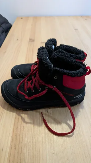 Botas nieve niño negras y rojas