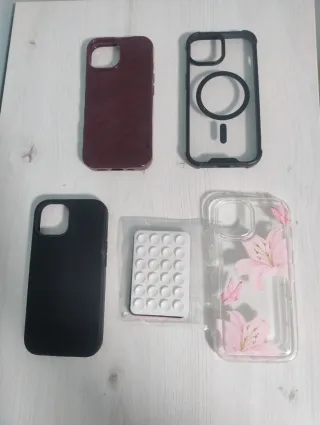 4 custodie per iPhone 15 + ventose