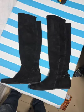 Stivali alti in camoscio Karl Lagerfeld n.39