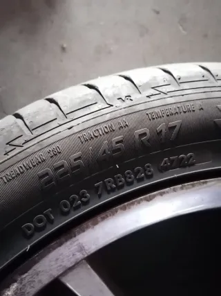 Llantas con neumaticos 17"