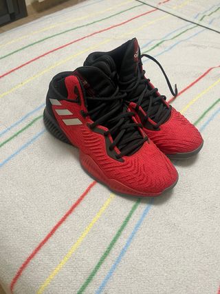 Zapatillas Baloncesto Adidas Rojas y Negras