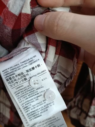 Camisa Levi'S Color Rojo, Gris y Blanco Talla XS