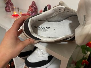 Zapatillas Adidas Samba Marrones y Blancas