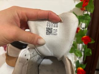 Zapatillas Adidas Samba Marrones y Blancas