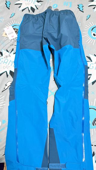 Pantalón Mountain Equipment Gore-Tex Azul