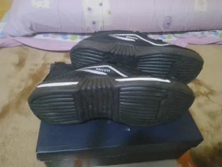 Zapatillas deportivas negras MHYH