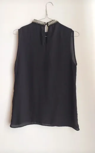 Blusa Zara collo gioiello,nera tg XS,smanicata