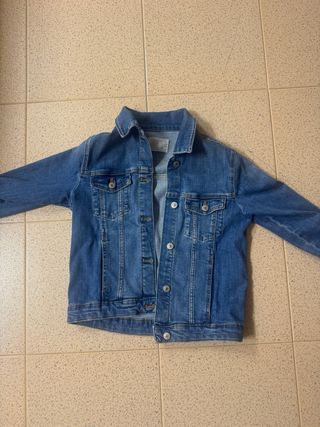 Chaqueta vaquera Zara T. 11-12 años