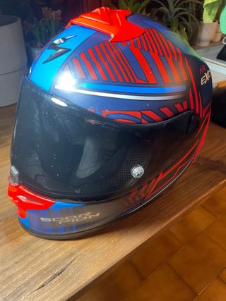 Casco Scorpion Exo R1
