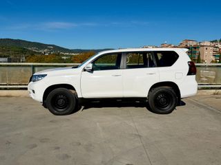 Toyota Land Cruiser 150 2020