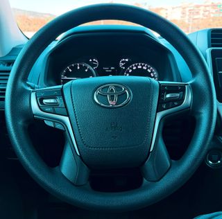 Toyota Land Cruiser 150 2020