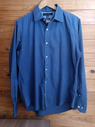 Camisa Tommy Hilfiger Color Azul Talla M Nueva.