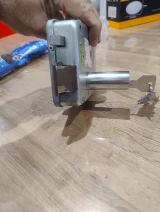 Elettroserratura Cisa