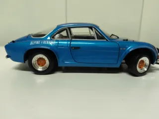 Coche Renault Alpine A110 1:18