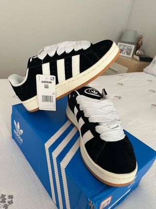Adidas Campus Negras y Blancas