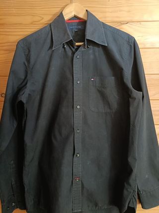 Camisa Tommy Hilfiger Color Negro Talla S Nueva.