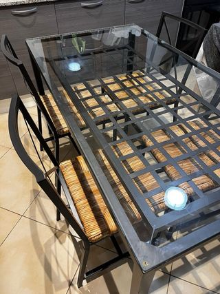 Mesa de comedor cristal y forja