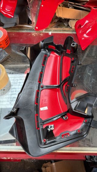 Carenado Izq Ducati Panigale V2 2024