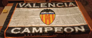 Bandera Valencia CF Campeón Liga 2001-2002 Firmada
