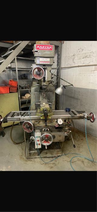 Fresadora convencional ANAYAK