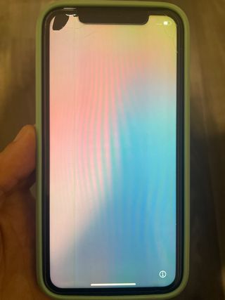 iPhone XR 64GB con golpe en pantalla